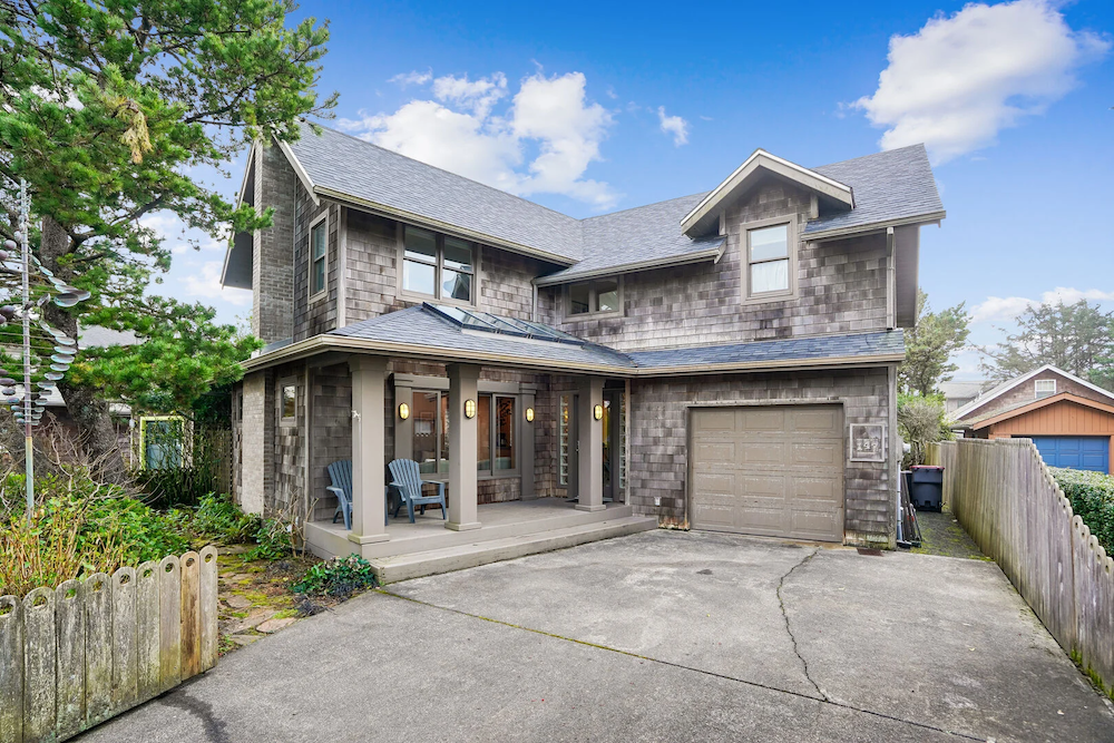 beautiful beach house in Cannon Beach, Oregon
